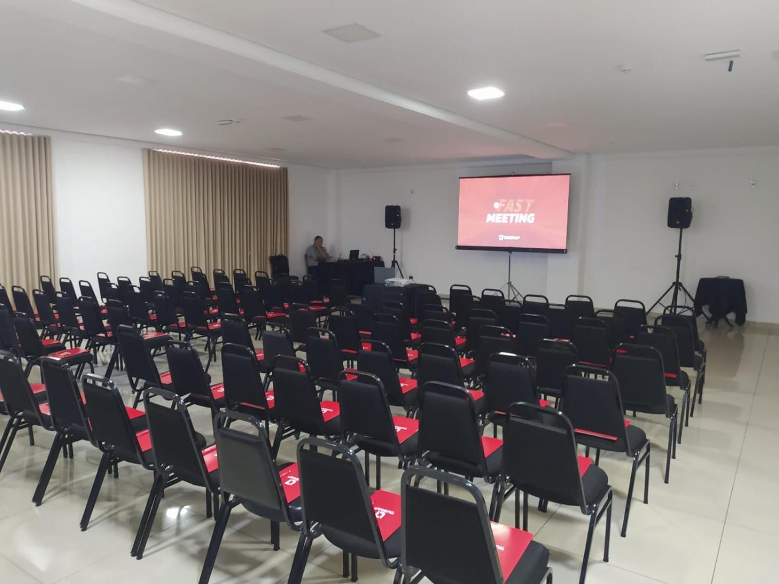 Ipe Center Hotel Сан-Жозе-ду-Ріу-Прету Екстер'єр фото