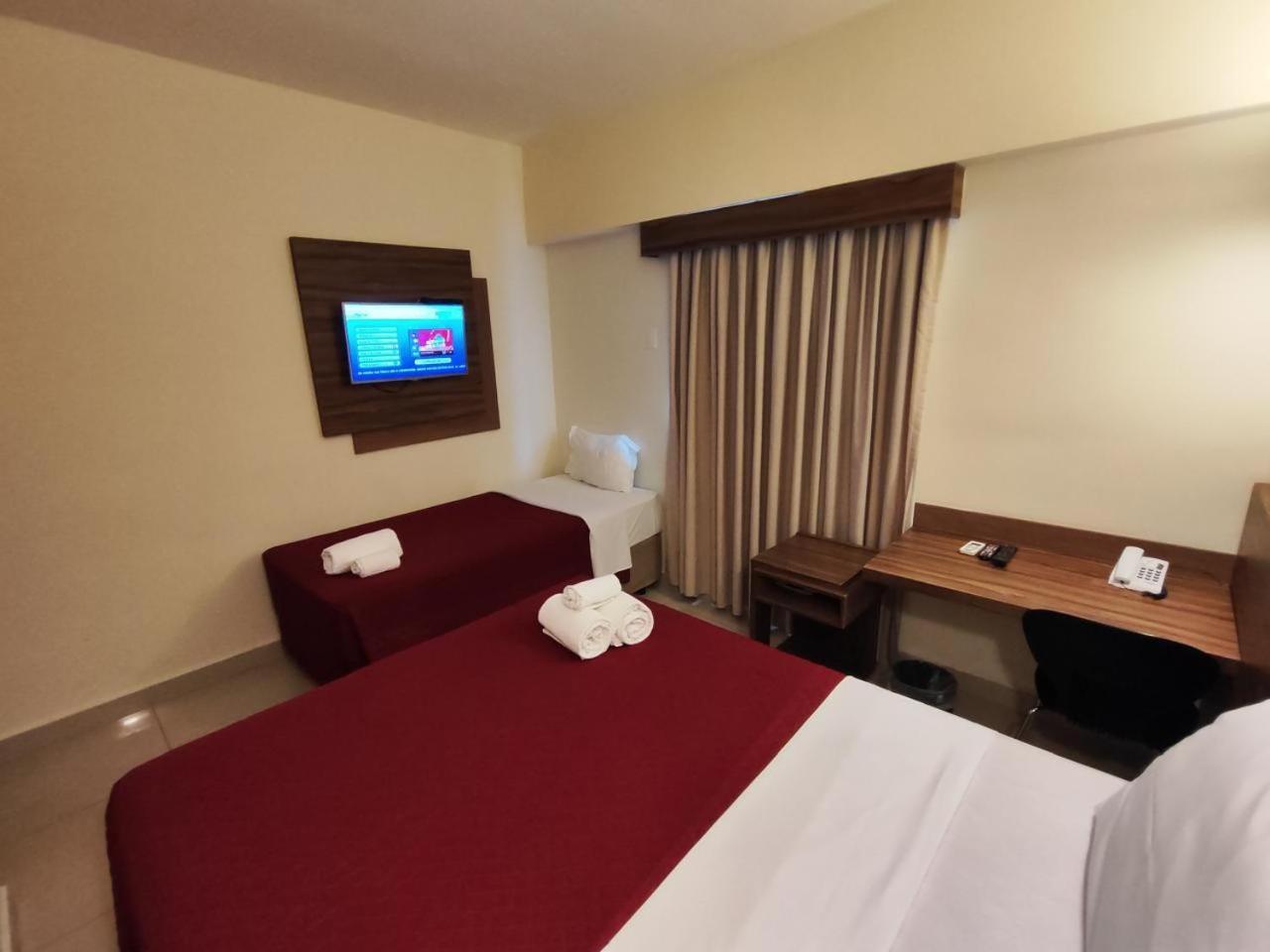 Ipe Center Hotel Сан-Жозе-ду-Ріу-Прету Екстер'єр фото