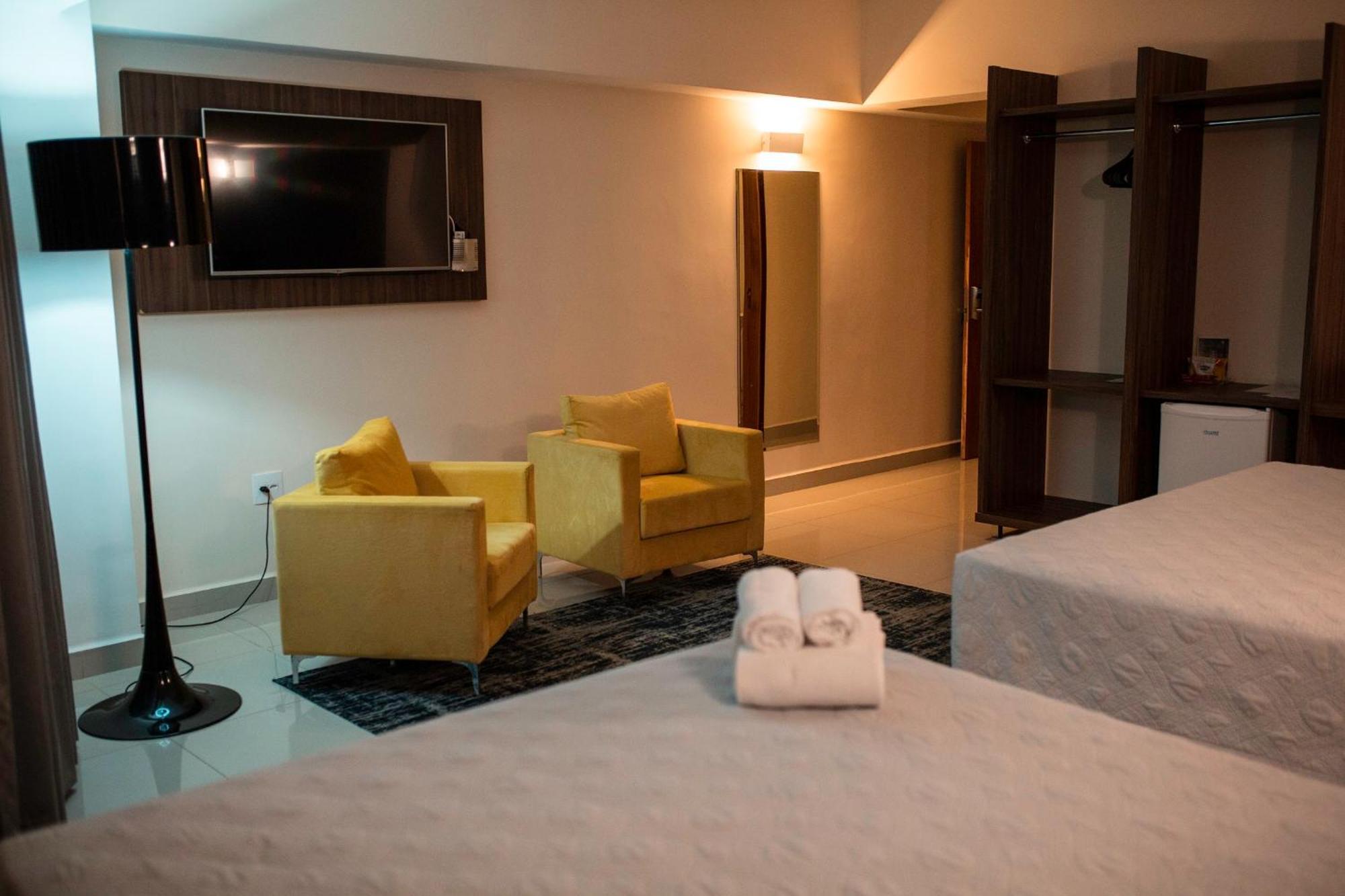 Ipe Center Hotel Сан-Жозе-ду-Ріу-Прету Екстер'єр фото