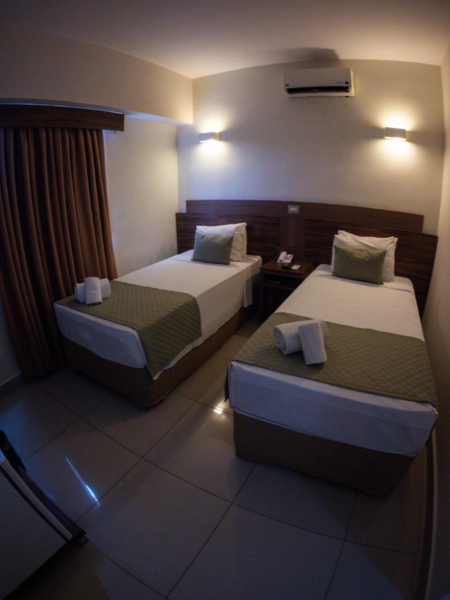 Ipe Center Hotel Сан-Жозе-ду-Ріу-Прету Екстер'єр фото